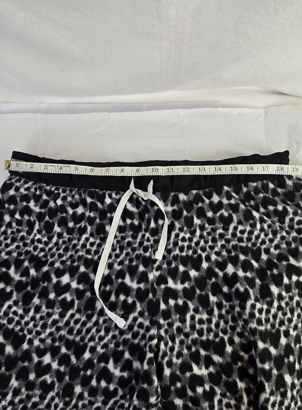 Cuddl Duds Fleece Lounge Pants XL Black White Leopard Heart Print Joggers - Picture 4 of 9